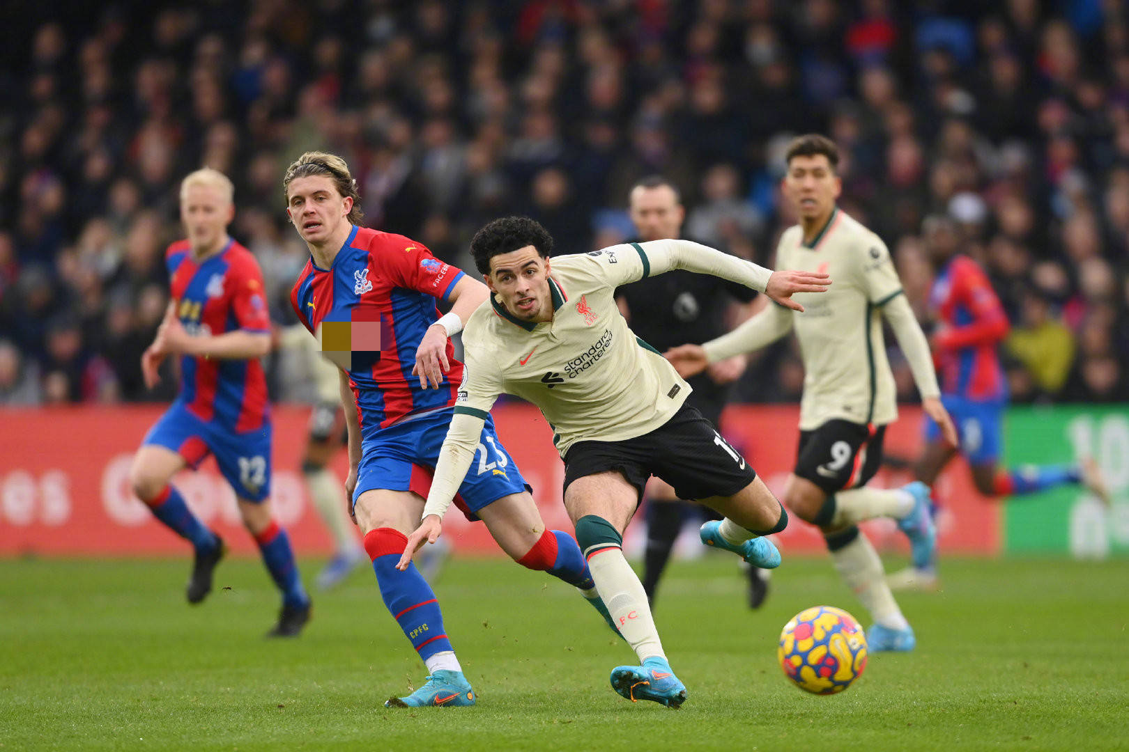 乐部的交锋 乐部的交锋