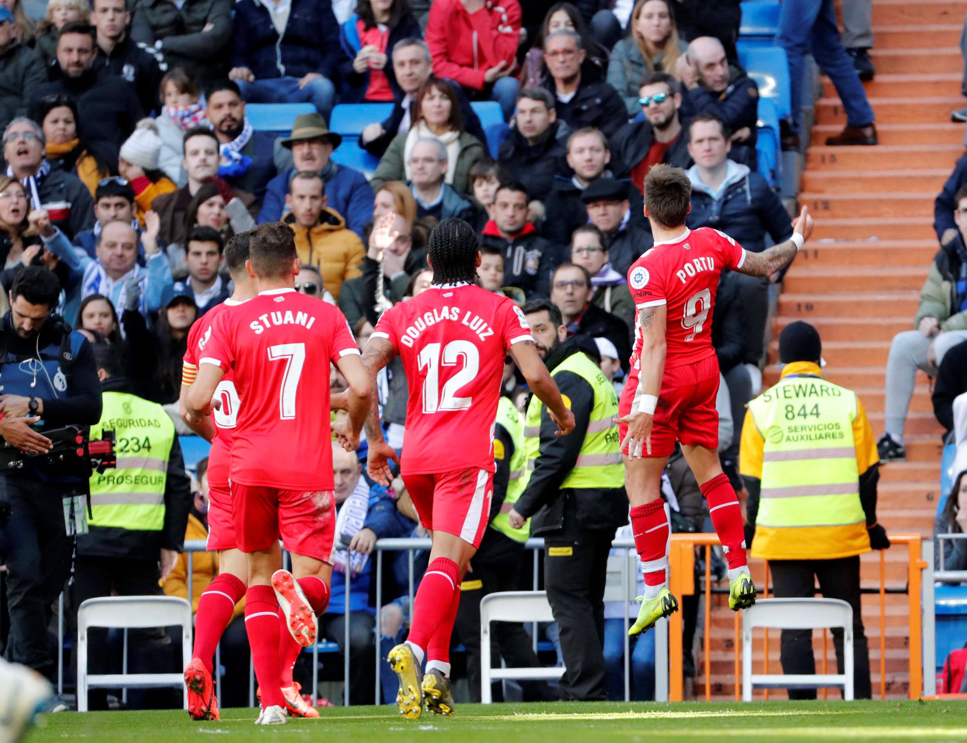 压制对手的 压制对手的